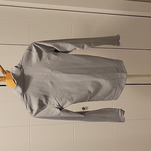 Under Armour cold gear 1/2 zip shirt - Picture 3 of 3